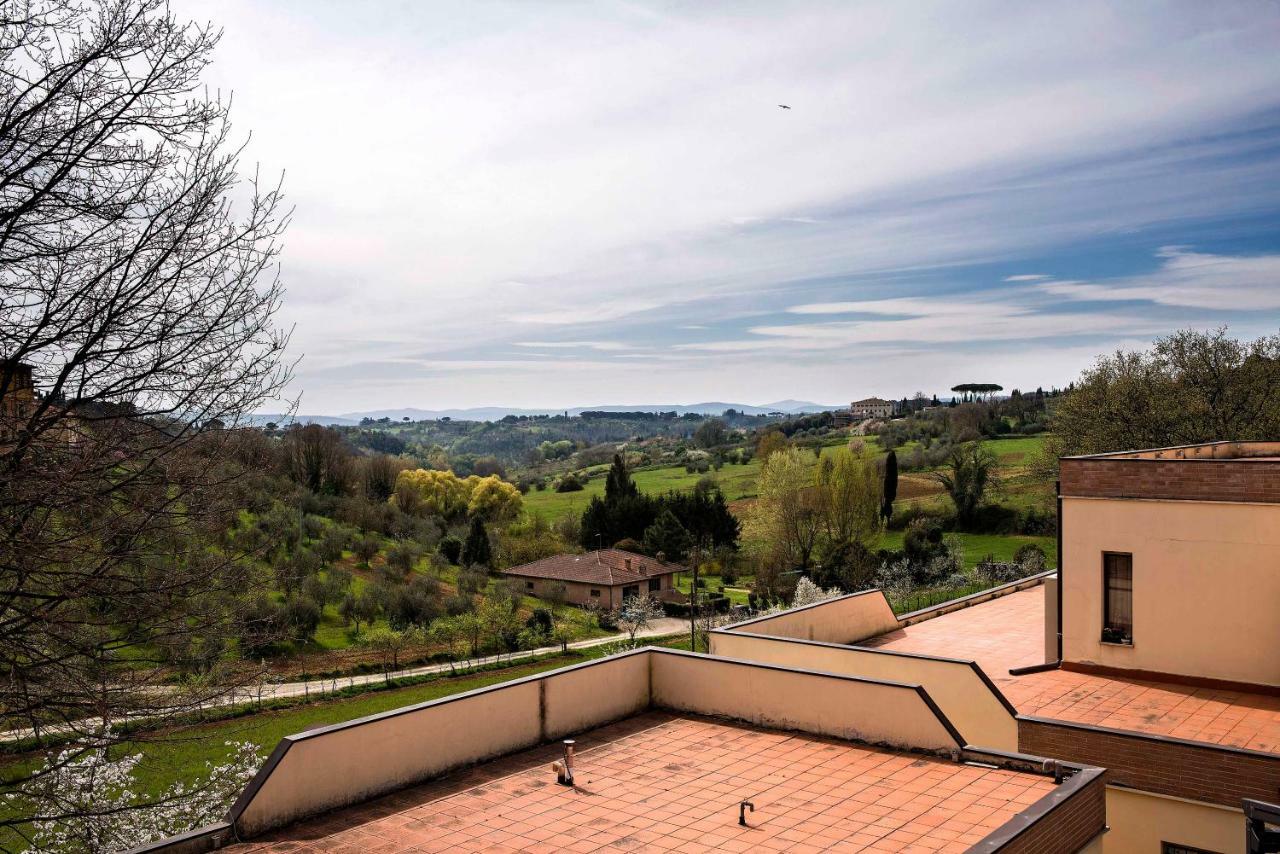 Casa Il Glicine A Due Passi Dal Centro Siena Exterior foto